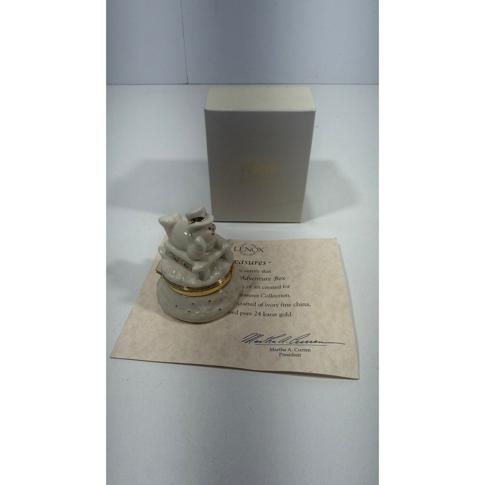 Lenox Treasures The Snowy Adventure Box Snowman Sled Trinket Box Gold Charm COA